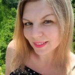 Masturbate and chat Live On Phone cam with caucasian AdriannaTrue