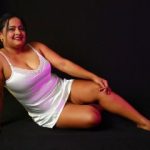 Watch me wank Live On Hd webcam with petite VictoriaRoldan Uncovering my feet