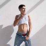 Masturbate Live On Video calling with muscular taylorjhonson18 Exposing my feet